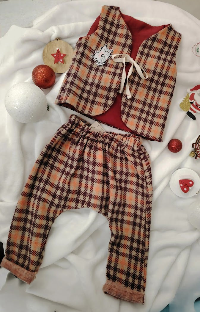 Completo bimbo pantalone e gilet foderato per neonato